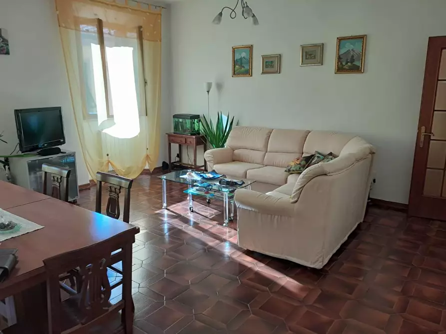 Immagine 4 di Appartamento in vendita  a Livorno