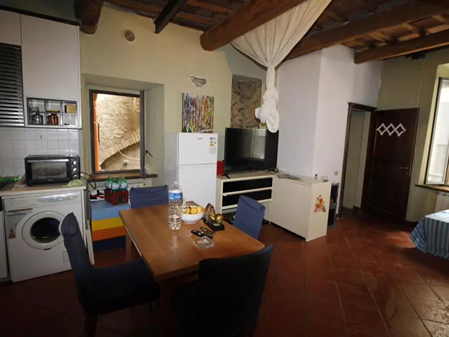 Immagine 5 di Appartamento in vendita  a Colle Di Val D'elsa