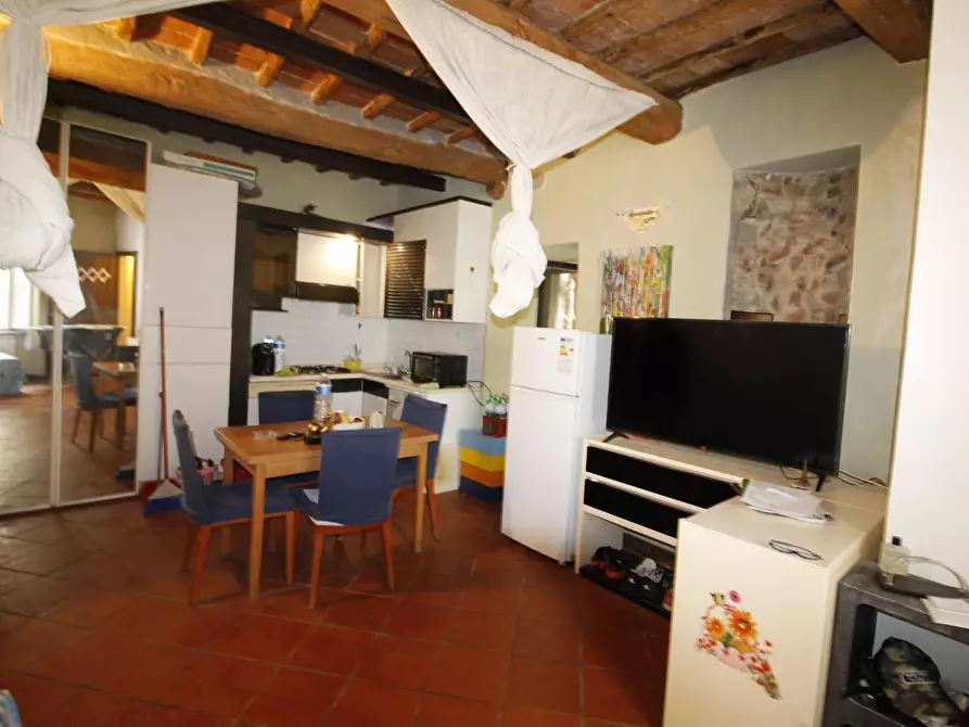 Immagine 3 di Appartamento in vendita  a Colle Di Val D'elsa