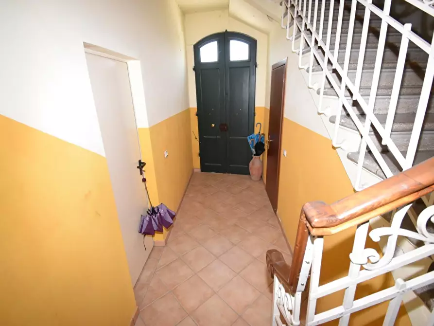 Immagine 10 di Appartamento in vendita  a Pisa