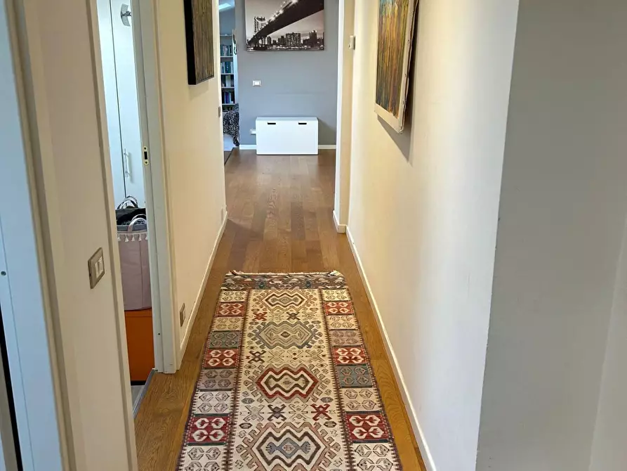 Immagine 7 di Appartamento in vendita  a Massa