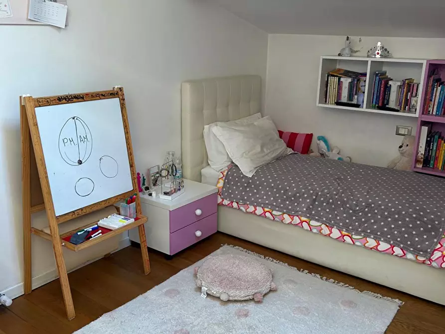 Immagine 10 di Appartamento in vendita  a Massa