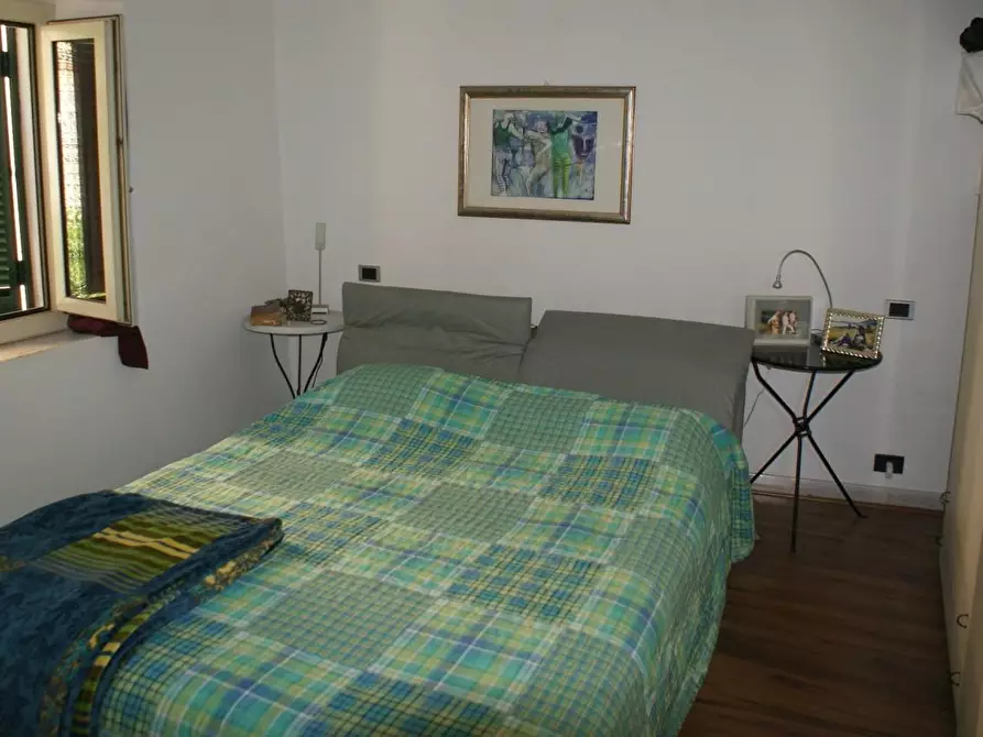 Immagine 28 di Villa in vendita  a Ortonovo