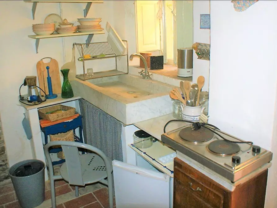 Immagine 33 di Villa in vendita  a Ortonovo