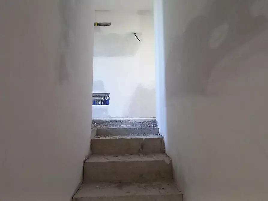 Immagine 13 di Villetta a schiera in vendita  a Castelfranco Di Sotto