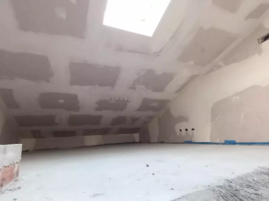 Immagine 18 di Villetta a schiera in vendita  a Castelfranco Di Sotto