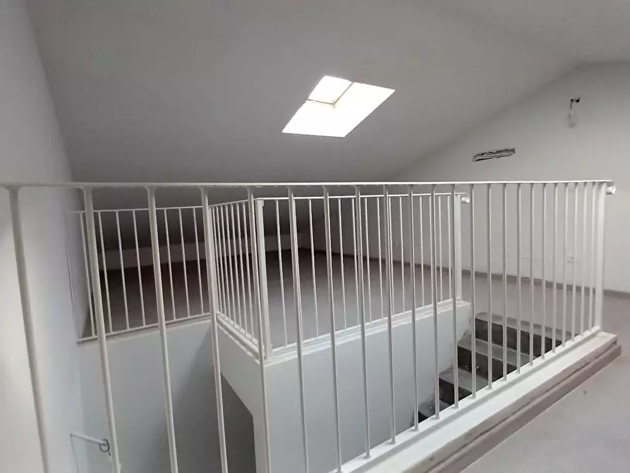 Immagine 14 di Villetta a schiera in vendita  a Castelfranco Di Sotto