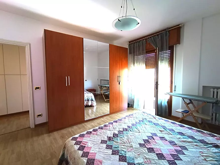 Immagine 17 di Appartamento in vendita  a Castelnuovo Di Garfagnana