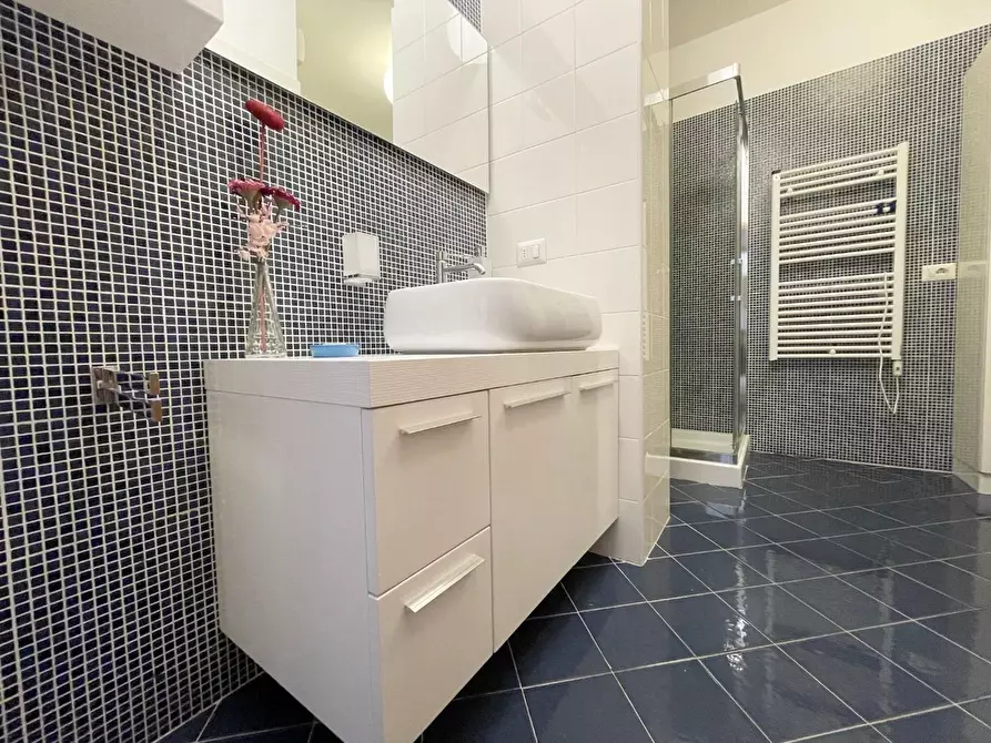 Immagine 18 di Appartamento in affitto  a Siena