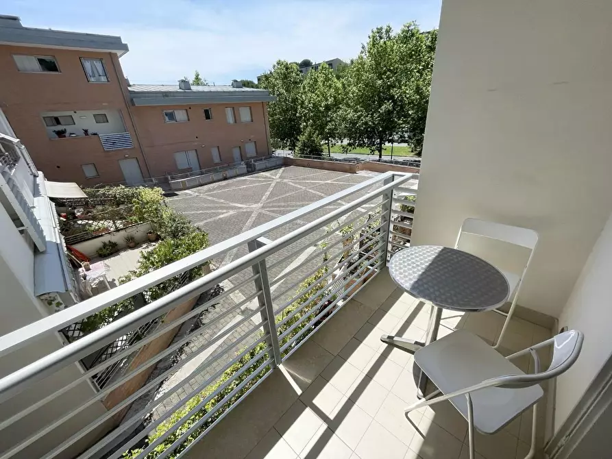 Immagine 19 di Appartamento in affitto  a Siena