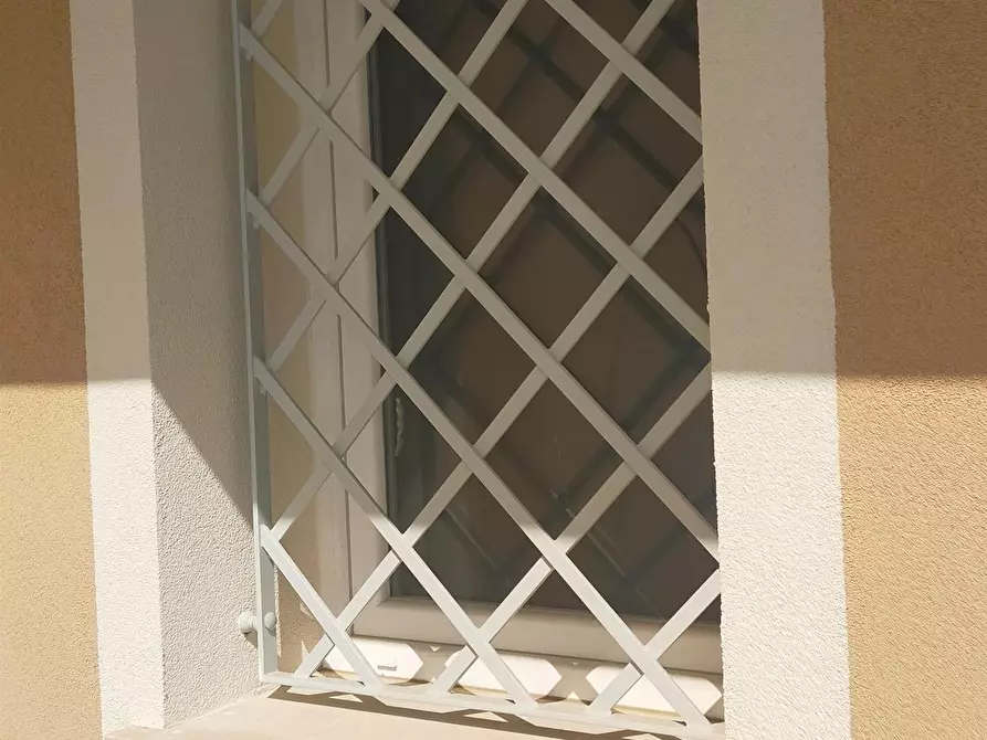 Immagine 5 di Casa bifamiliare in vendita  a Santa Maria A Monte