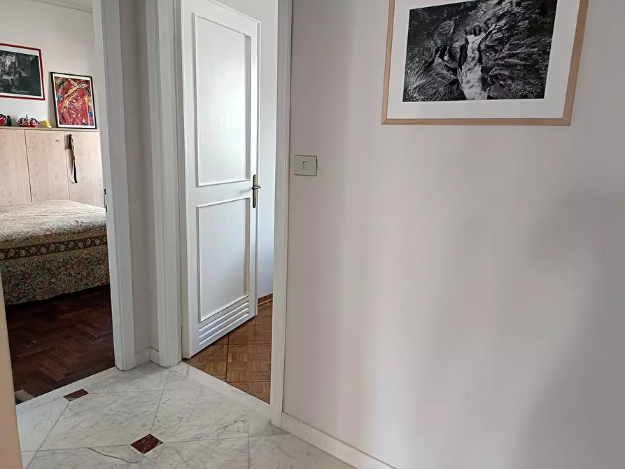 Immagine 8 di Appartamento in vendita  a Carrara
