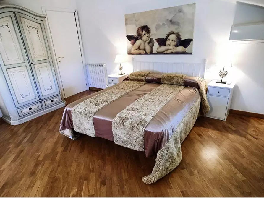 Immagine 19 di Villa in vendita  a Forte Dei Marmi