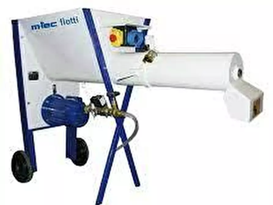 Immagine 10 di Attività commerciale in vendita  a Torino