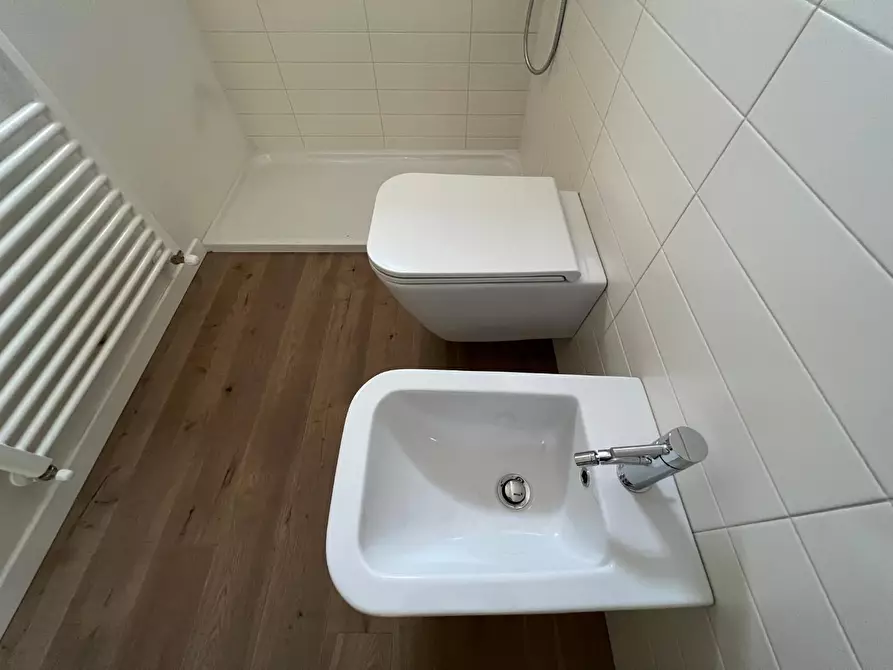 Immagine 16 di Appartamento in vendita  a Empoli