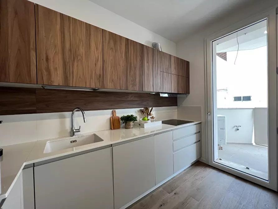 Immagine 8 di Appartamento in vendita  a Empoli