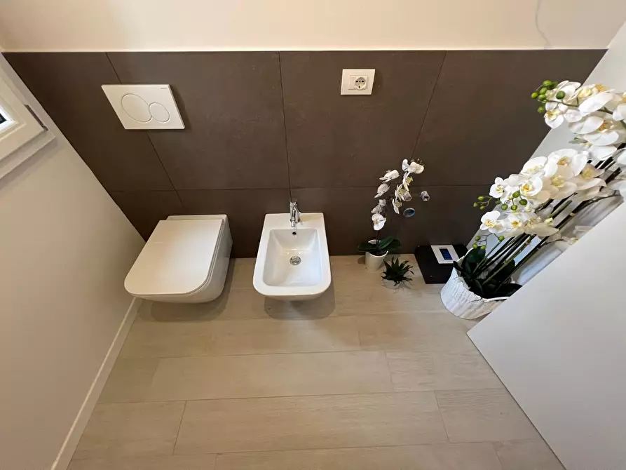 Immagine 24 di Appartamento in vendita  a Empoli