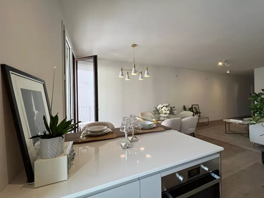 Immagine 9 di Appartamento in vendita  a Empoli