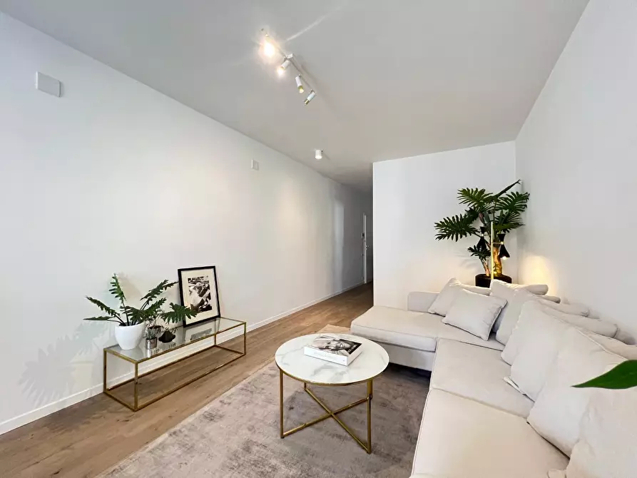 Immagine 11 di Appartamento in vendita  a Empoli