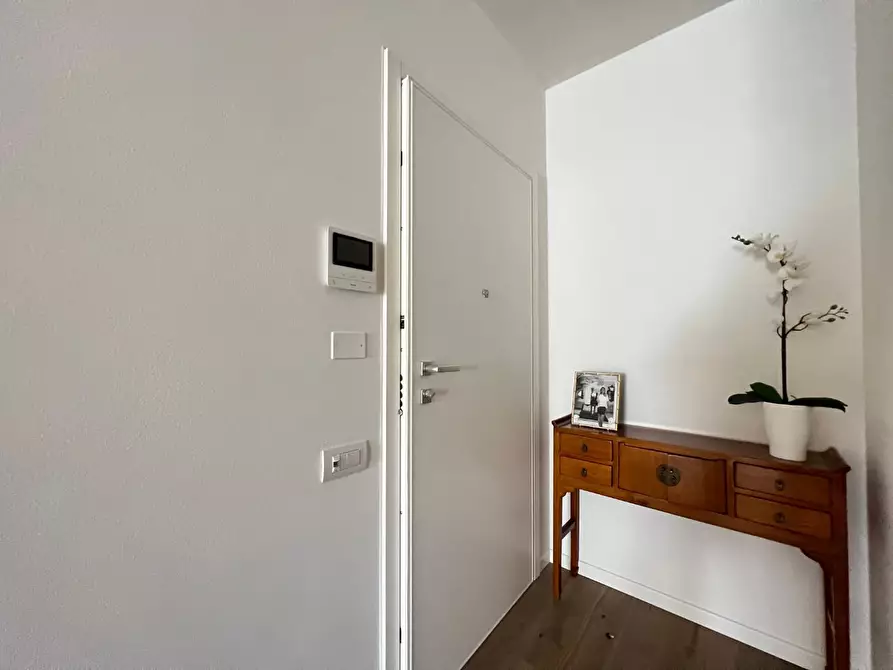 Immagine 12 di Appartamento in vendita  a Empoli