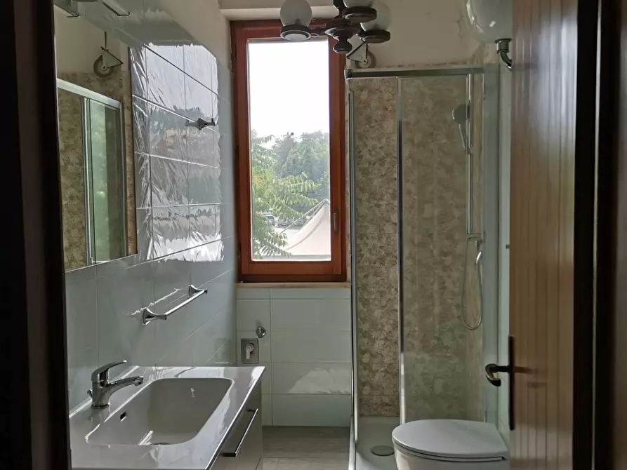 Immagine 6 di Ufficio in affitto  a Colle Di Val D'elsa