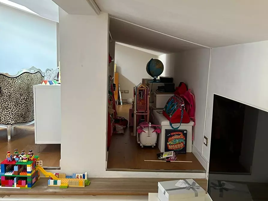 Immagine 6 di Appartamento in vendita  a Massa