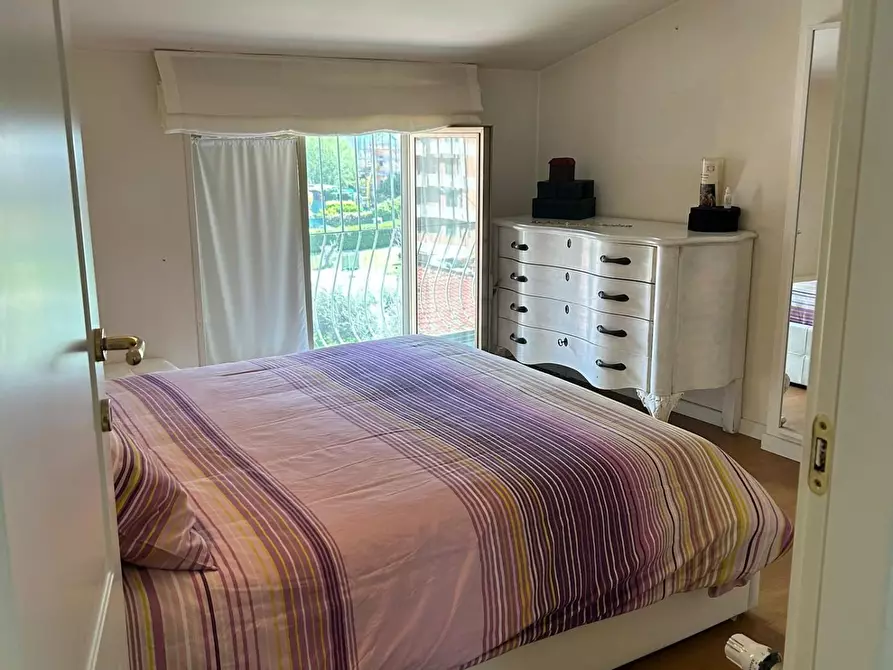 Immagine 18 di Appartamento in vendita  a Massa