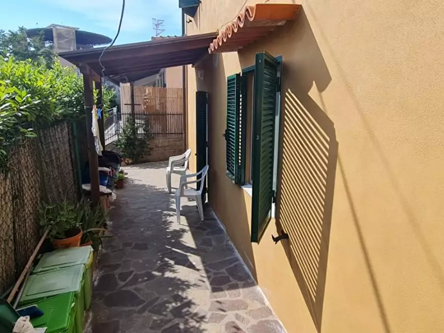 Immagine 4 di Casa indipendente in vendita  a Portoferraio
