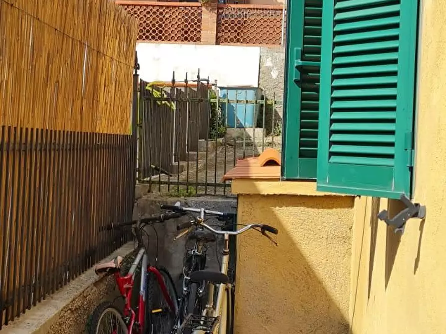 Immagine 6 di Casa indipendente in vendita  a Portoferraio