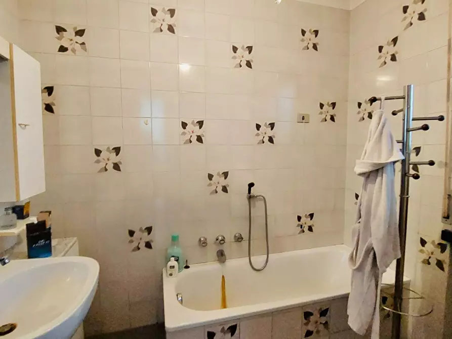 Immagine 18 di Villetta a schiera in vendita  a Viareggio