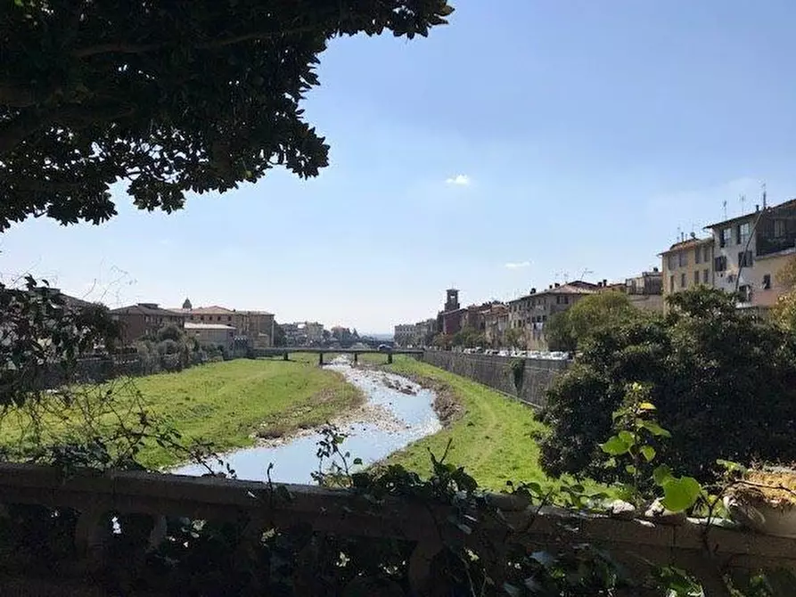 Immagine 4 di Terratetto in vendita  a Pescia