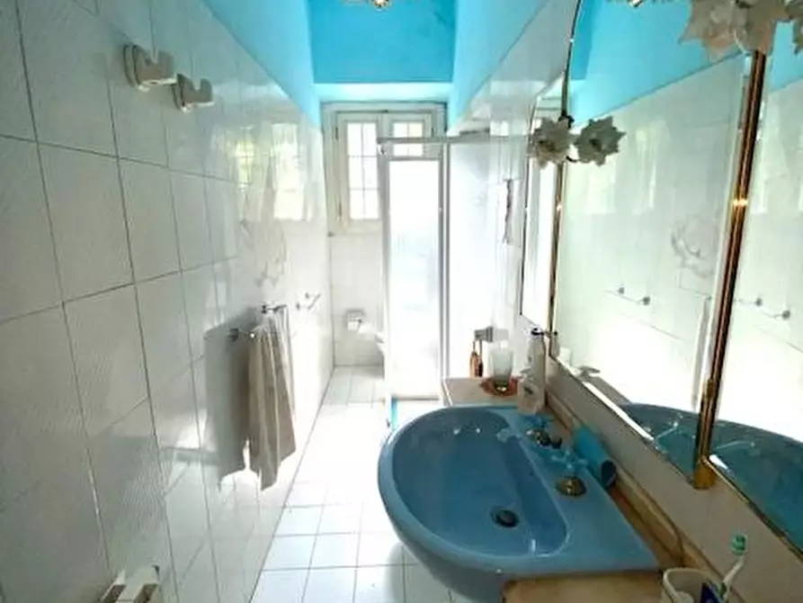 Immagine 19 di Terratetto in vendita  a Pescia