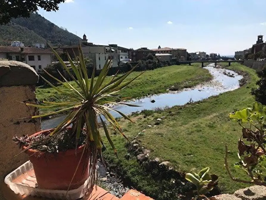 Immagine 24 di Terratetto in vendita  a Pescia