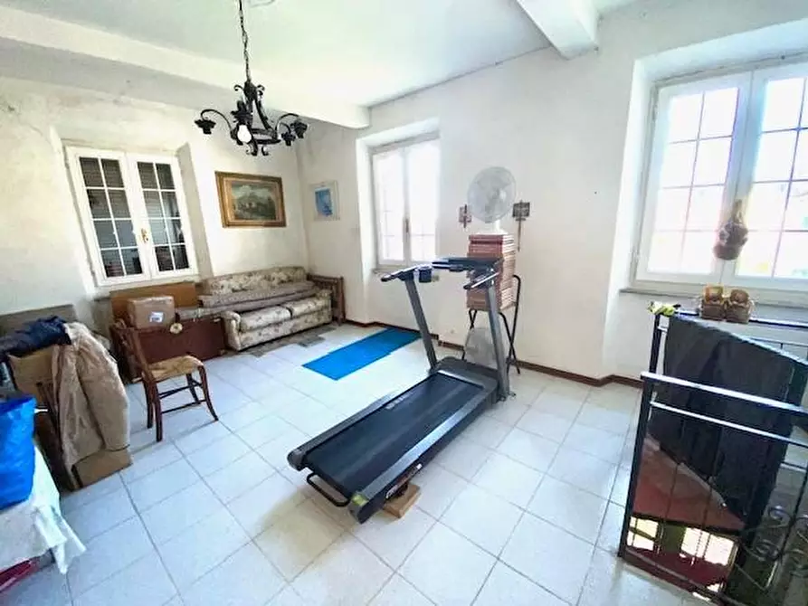 Immagine 21 di Terratetto in vendita  a Pescia