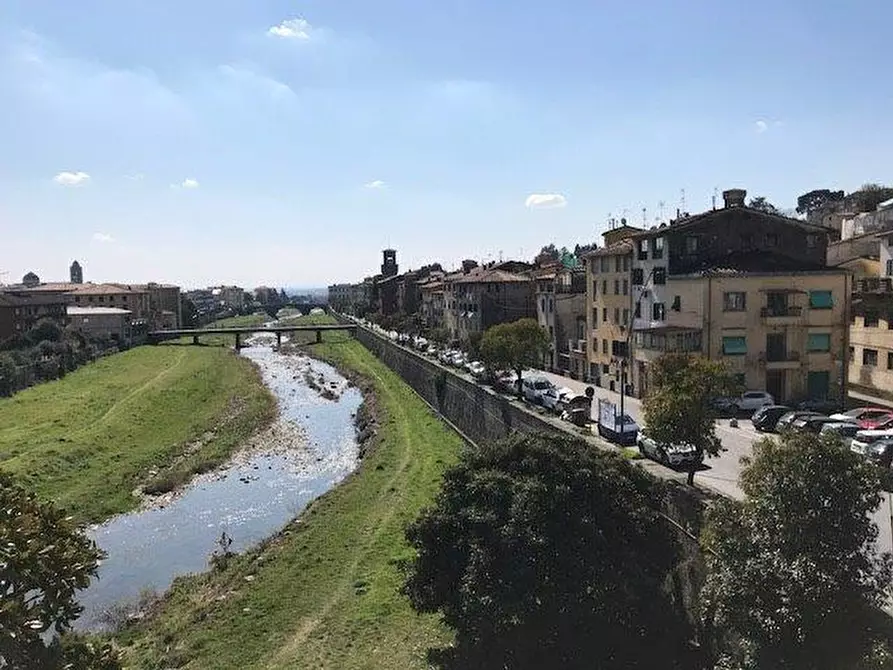Immagine 6 di Terratetto in vendita  a Pescia