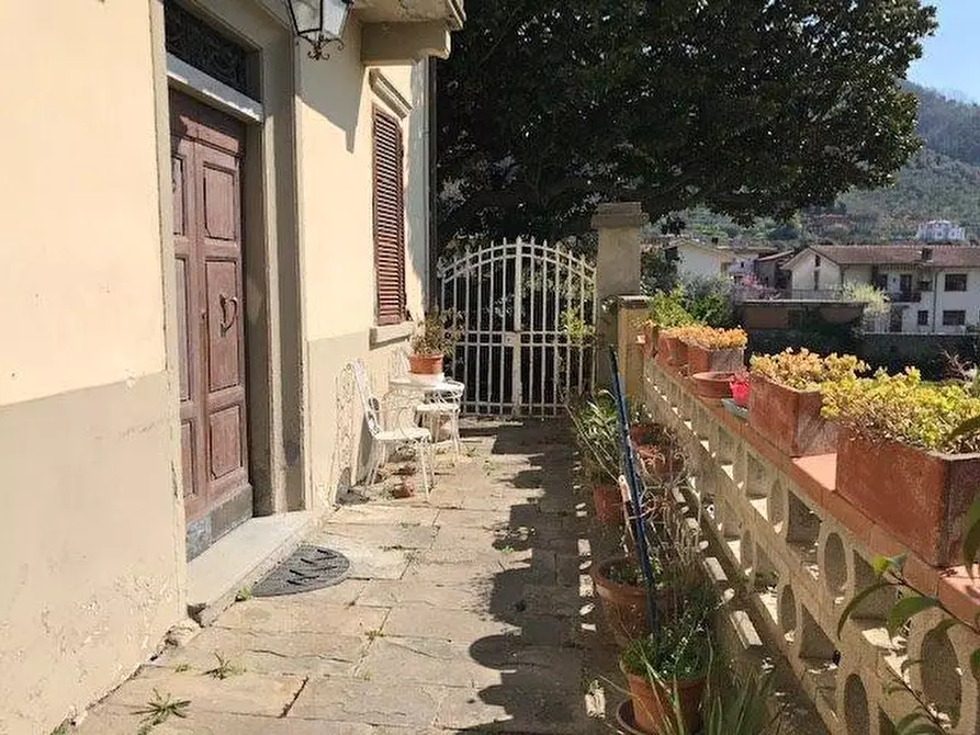 Immagine 25 di Terratetto in vendita  a Pescia