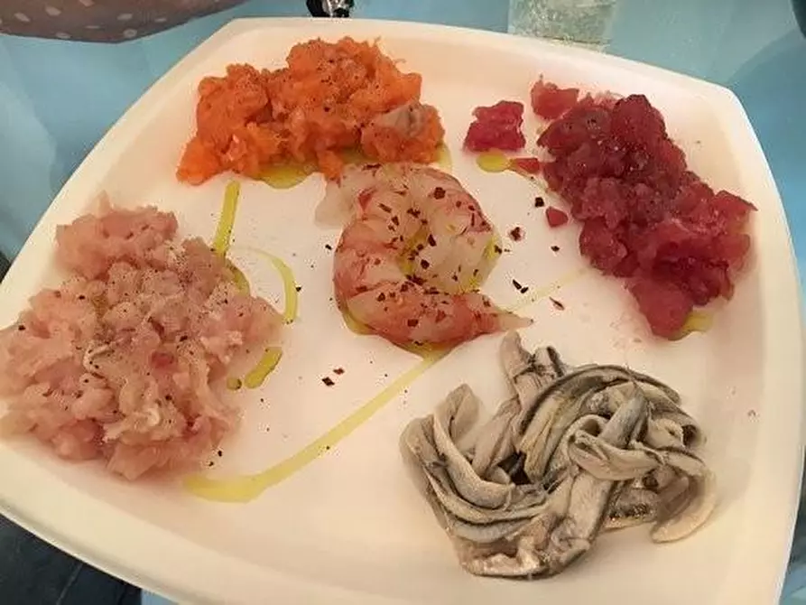 Immagine 15 di Bar / Ristorante in vendita  a Venaria Reale