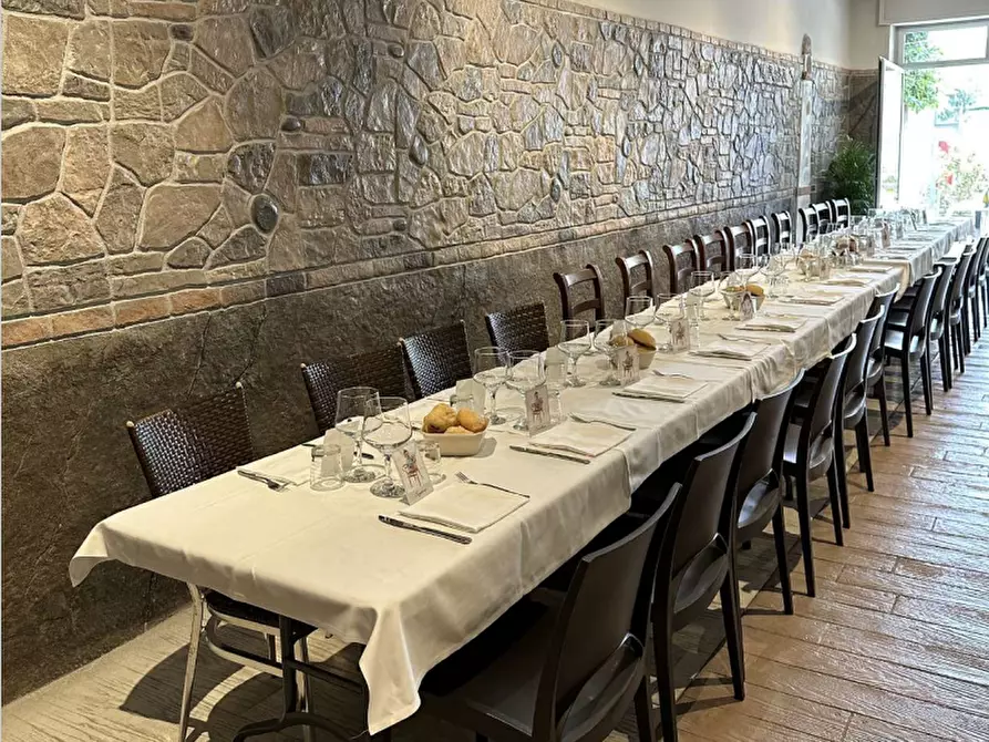 Immagine 7 di Bar / Ristorante in vendita  a Venaria Reale