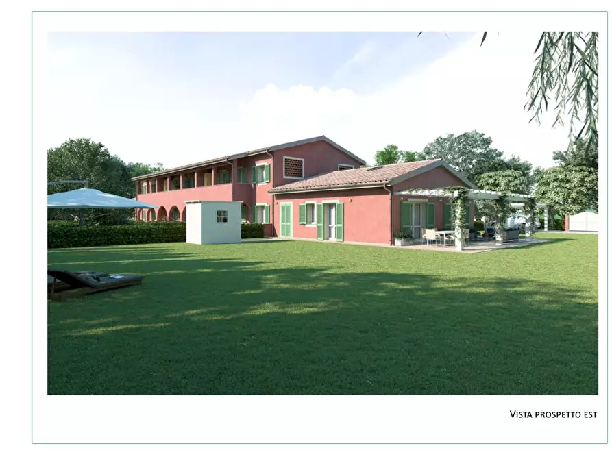 Immagine 8 di Villa in vendita  a Calcinaia