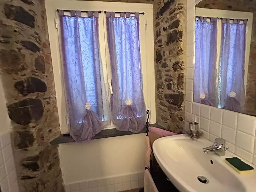 Immagine 9 di Appartamento in vendita  a Aulla