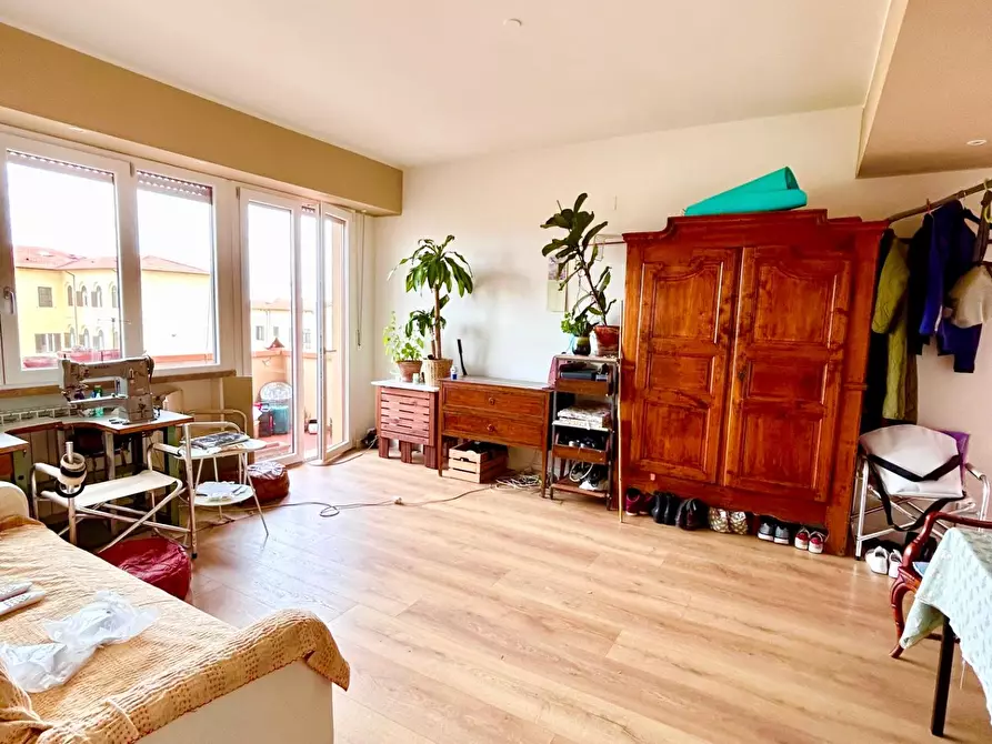 Immagine 7 di Appartamento in affitto  a Pisa