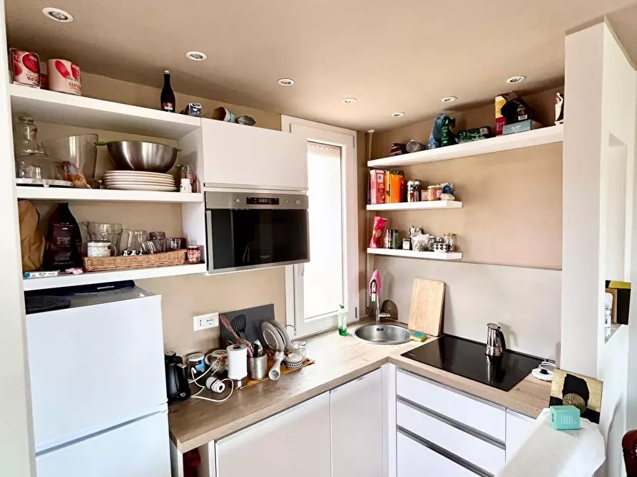 Immagine 5 di Appartamento in affitto  a Pisa