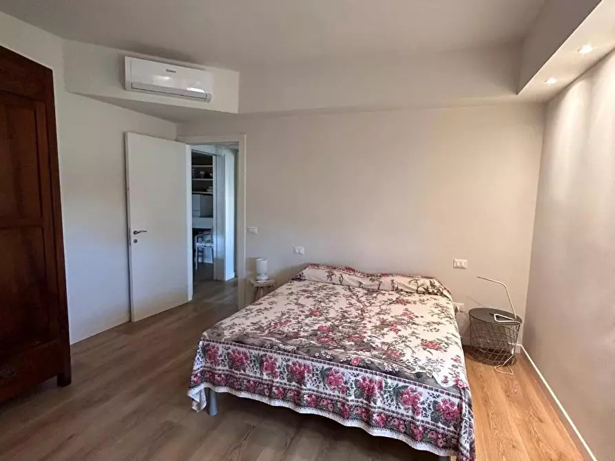 Immagine 11 di Appartamento in affitto  a Pisa