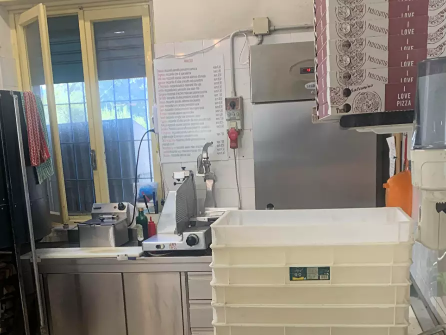 Immagine 10 di Bar / Ristorante in vendita  a Ciriè