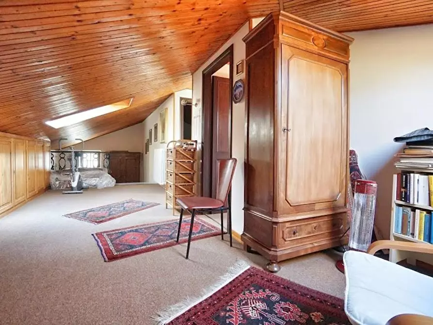 Immagine 23 di Casa indipendente in vendita  a Carrara