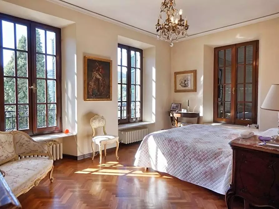 Immagine 14 di Casa indipendente in vendita  a Carrara