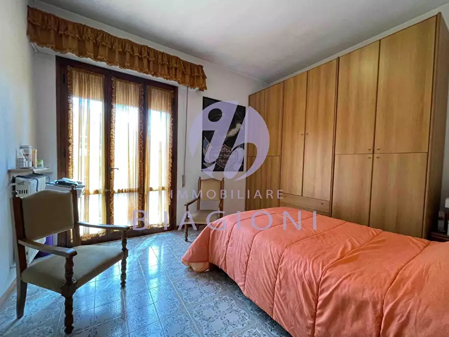 Immagine 22 di Casa indipendente in vendita  a Pietrasanta