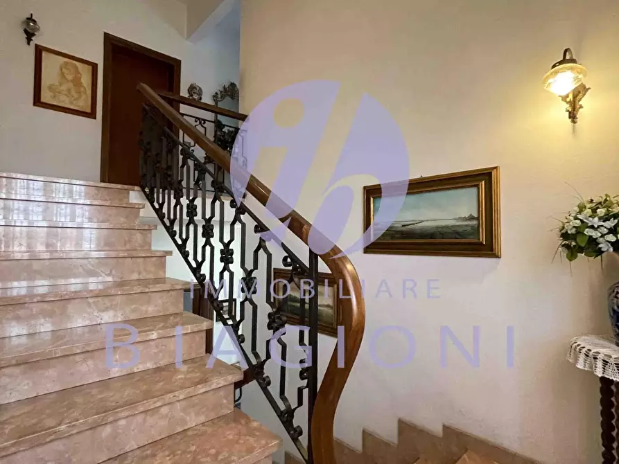 Immagine 19 di Casa indipendente in vendita  a Pietrasanta