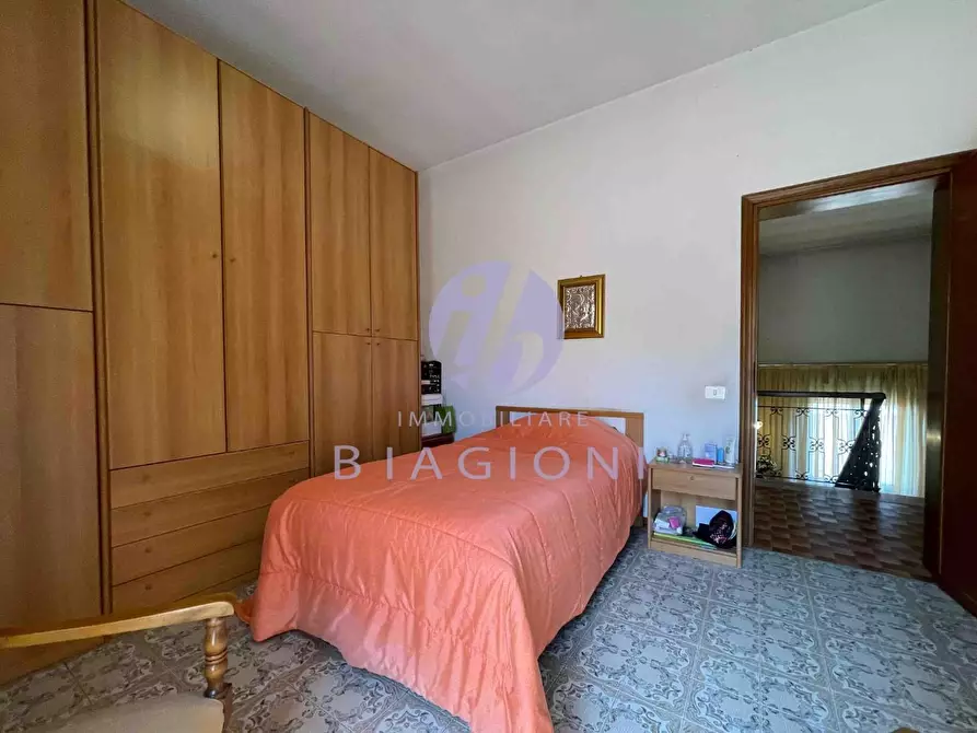 Immagine 21 di Casa indipendente in vendita  a Pietrasanta