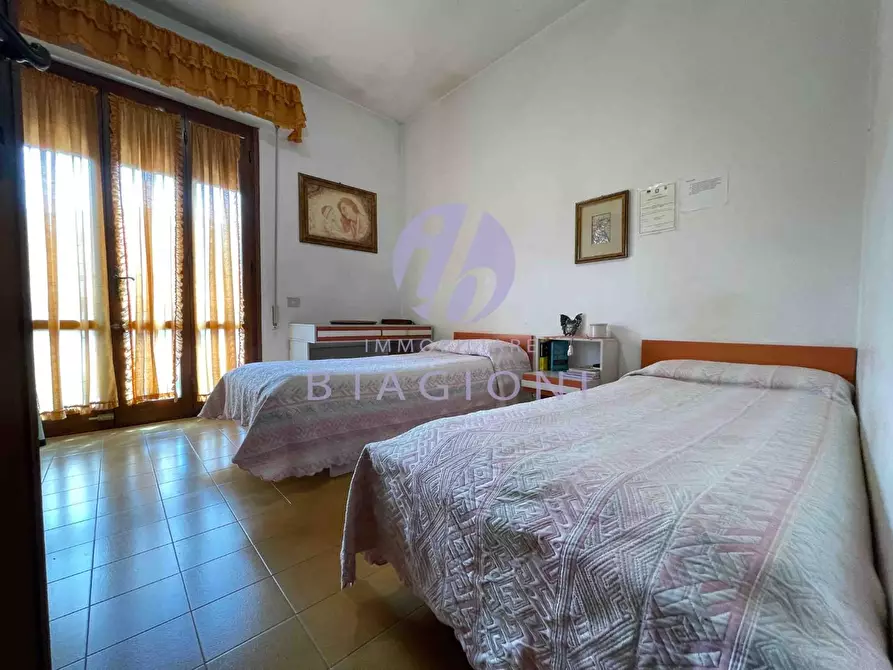 Immagine 23 di Casa indipendente in vendita  a Pietrasanta